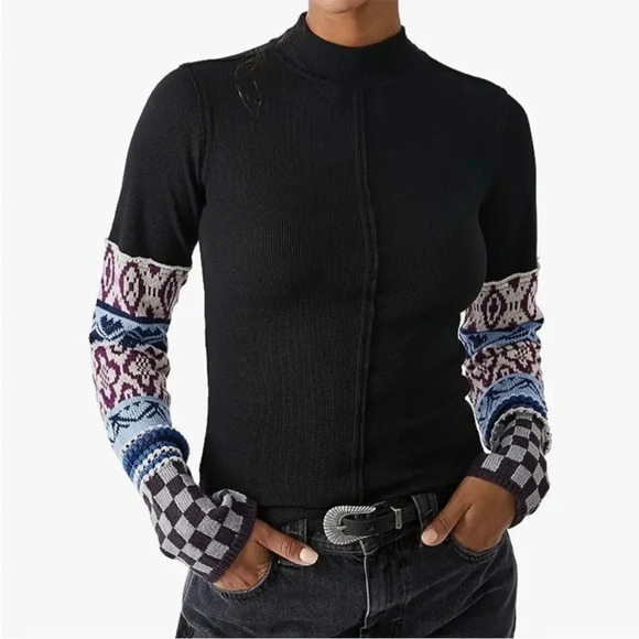 Free People Women's Mikah Gorgeous Layering Cuff Shirt Black Knit Sleeves NWT - Picture 1 of 8